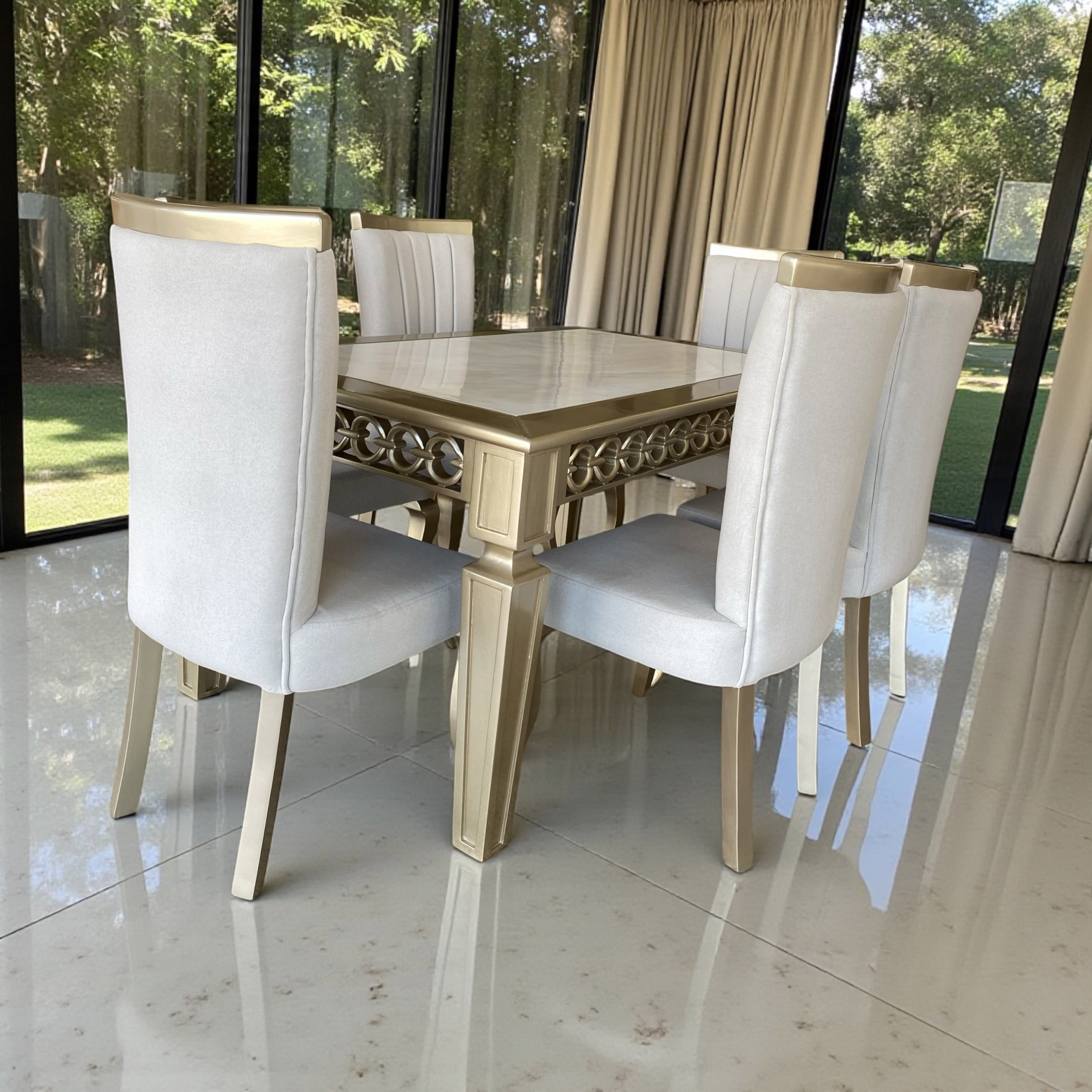 Comedor Eternity